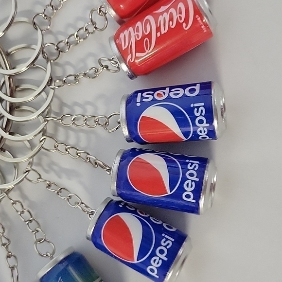 Lot of (24) Mini Soda Can Keychains - Picture 2 of 8